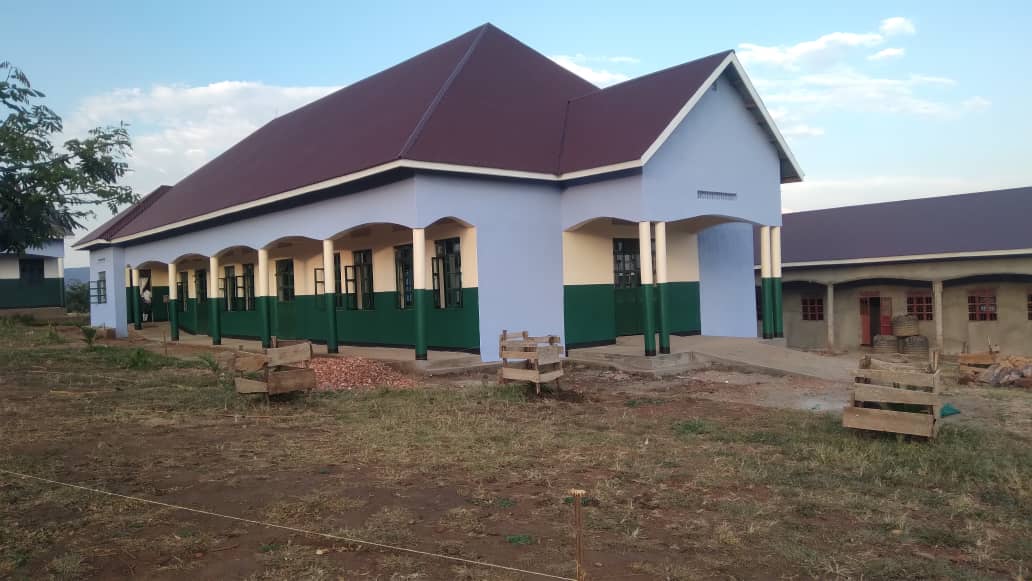 SrdSouth's tweet image. Have a look at St. Paul&apos;s Vocational Secondary School Main Hall 🌹😍 
For quality Education, look no further. St. Paul&apos;s Vocational SS is the answer