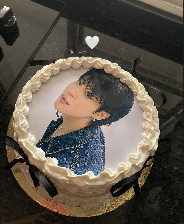 lexia⁷ tweet media