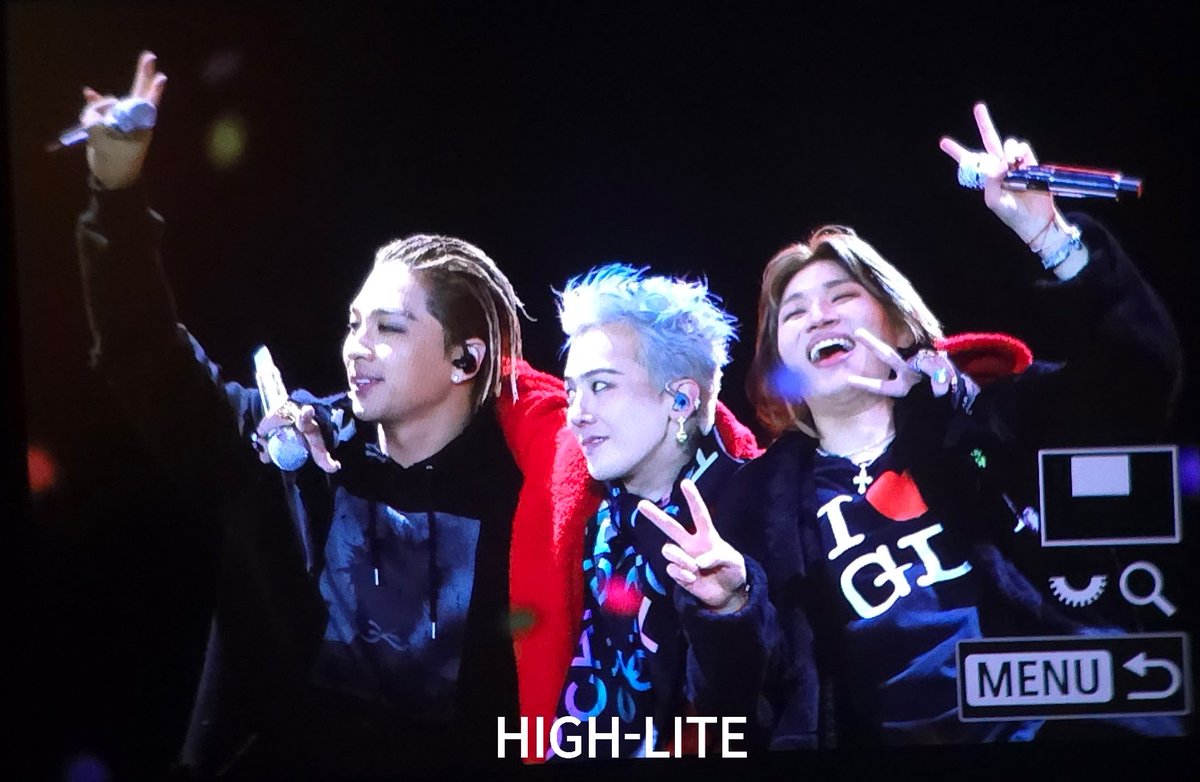 High__Lite's tweet photo. 250330 G-DRAGON 2025 TOUR Übermensch

👑👑👑
4월 8일 6PM
대성이 미니앨범 많관부✨️

#DAESUNG #DLITE #テソン
#Dslight #DsWAVE
@d_lable https://t.co/M16SPJuj4A
