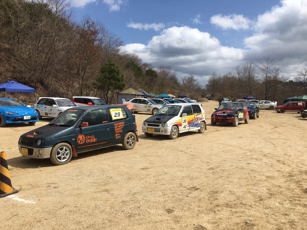 Mikchey7's tweet photo. 池の平ダートラシリーズ第1戦
C1アルトワークスにて出場
一本目ミスコースというかなり恥ずかしい失敗をしてしまいました
#ダートラ　#アルト #cs22s #monstersport https://t.co/LuRccrRMKE