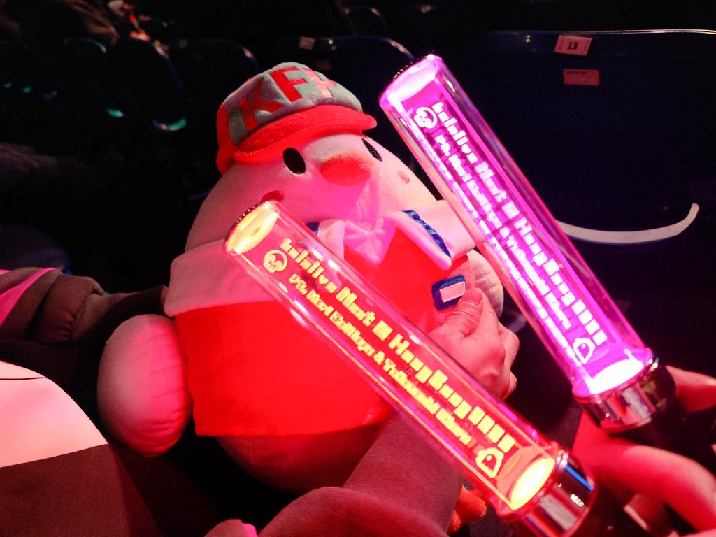 Firebox_D6's tweet photo. first time joining the holo meet event https://t.co/QIrfJ6Ef4G