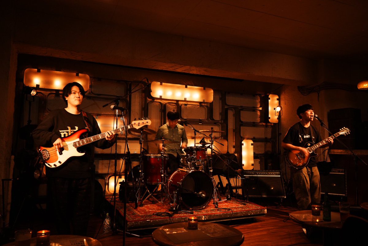 stoked_jp's tweet image. 2025/3/22(Sat.)
@三軒茶屋Grapefruit Moon
(@GrapefruitInfo)

「Between Friends？」

w/ belhollo (@belhollo)

Photo by がつみか(@nannyanokannya2)

#STOKED #BAND #Grapefruitmoon