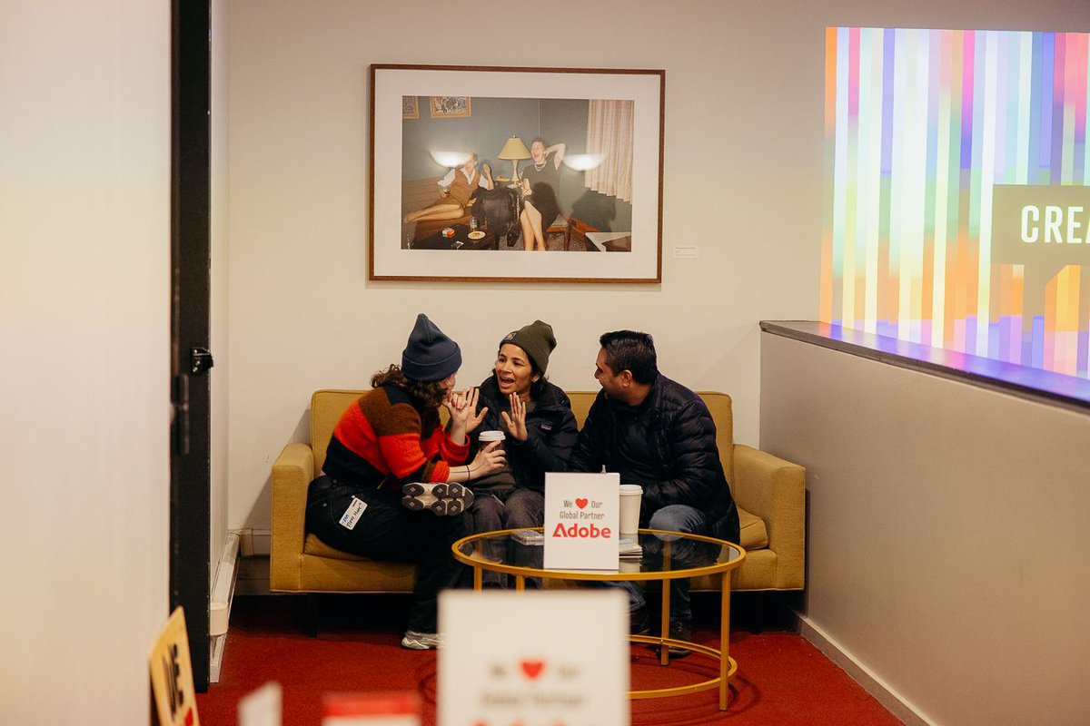 NewYork_CM's tweet image. Thank you to our photographer Nelson Luna for documenting our March event! #CMparallel #CMNYC