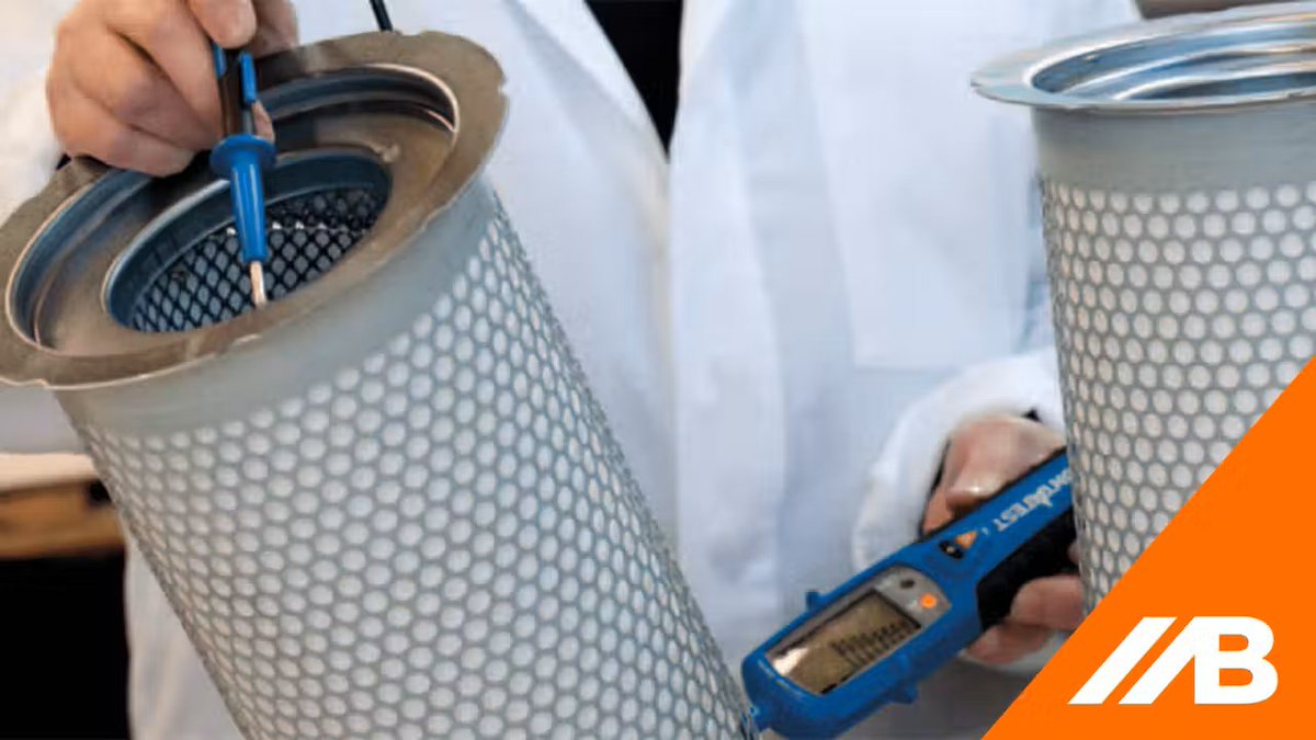 Filter media matters. 🛠️
Glass fiber or cellulose — which protects your engine best?
Know the difference. Avoid costly repairs.
👉 Read more: boarparts.com/en/blog/filtra…

#JohnDeere #Caterpillar #HeavyEquipment #Filtration #Maintenance #BoarParts