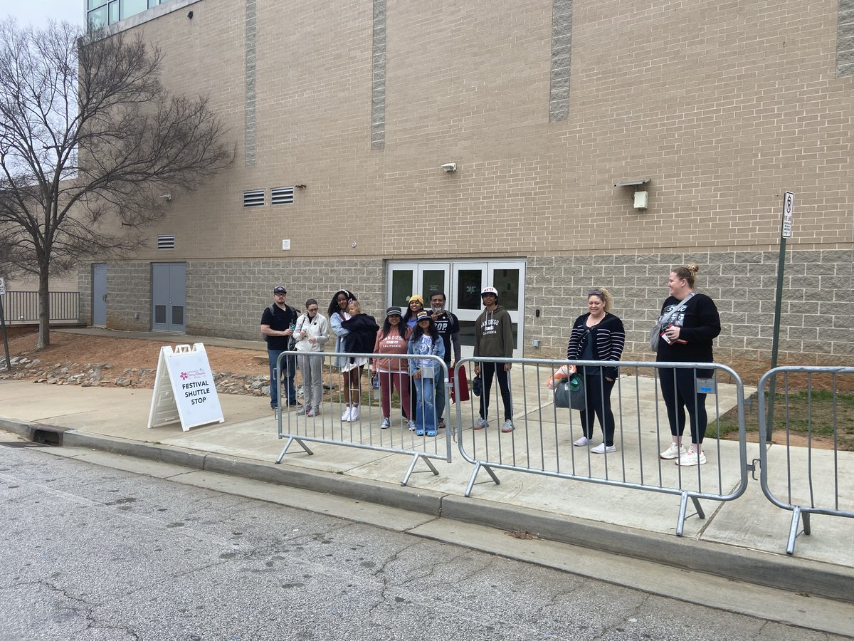 Today's shuttle routes:
Brookhaven: 1 Corporate Blvd NE to Brookhaven/Oglethorpe MARTA to #BrookCherryFest
Chamblee: Chamblee MARTA to Chamblee Charter High School to #BrookCherryFest

Find festival updates at: brookhavenga.gov/festival/page/… 🔗