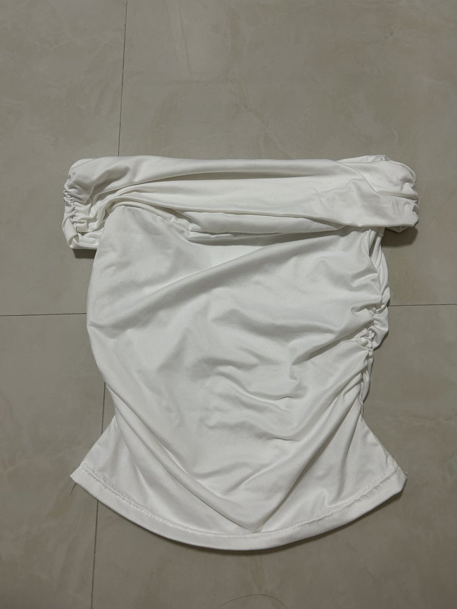 perxz6's tweet photo. เปิดไหล่สีขาวผ้ายืด ไซส์ s m
ราคา 50 บาท
 #ส่งต่อเสื้อผ้ามือสอง #เสื้อผ้ามือสอง #ส่งต่อ #ส่งต่อเสื้อผ้ามือสอง #เสื้อผ้ามือสองราคาถูก  #ส่งต่อเสื้อผ้า #เสื้อผ้ามือ2 #โล๊ะตู้ https://t.co/iMqjriA52e