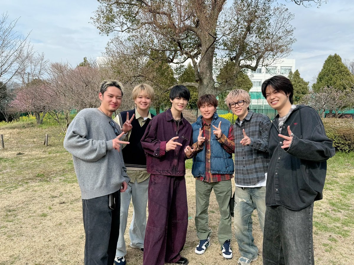 【YouTubeコラボ出演🎉】
なんと！
M!LK #佐野勇斗 が
#コムドット さんのYouTubeにお邪魔してきました！！

サビ早歌いドライブに挑戦🎤🚗³₃

ぜひ、ご覧下さい！
youtu.be/H3TNL7YWSvg?si…
<a href="/Comyoutuber2/">コムドット</a>
#MILK