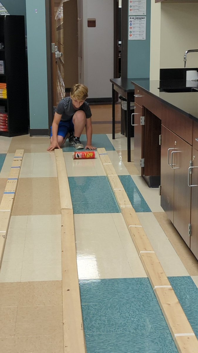 Kelly Moore tweet media