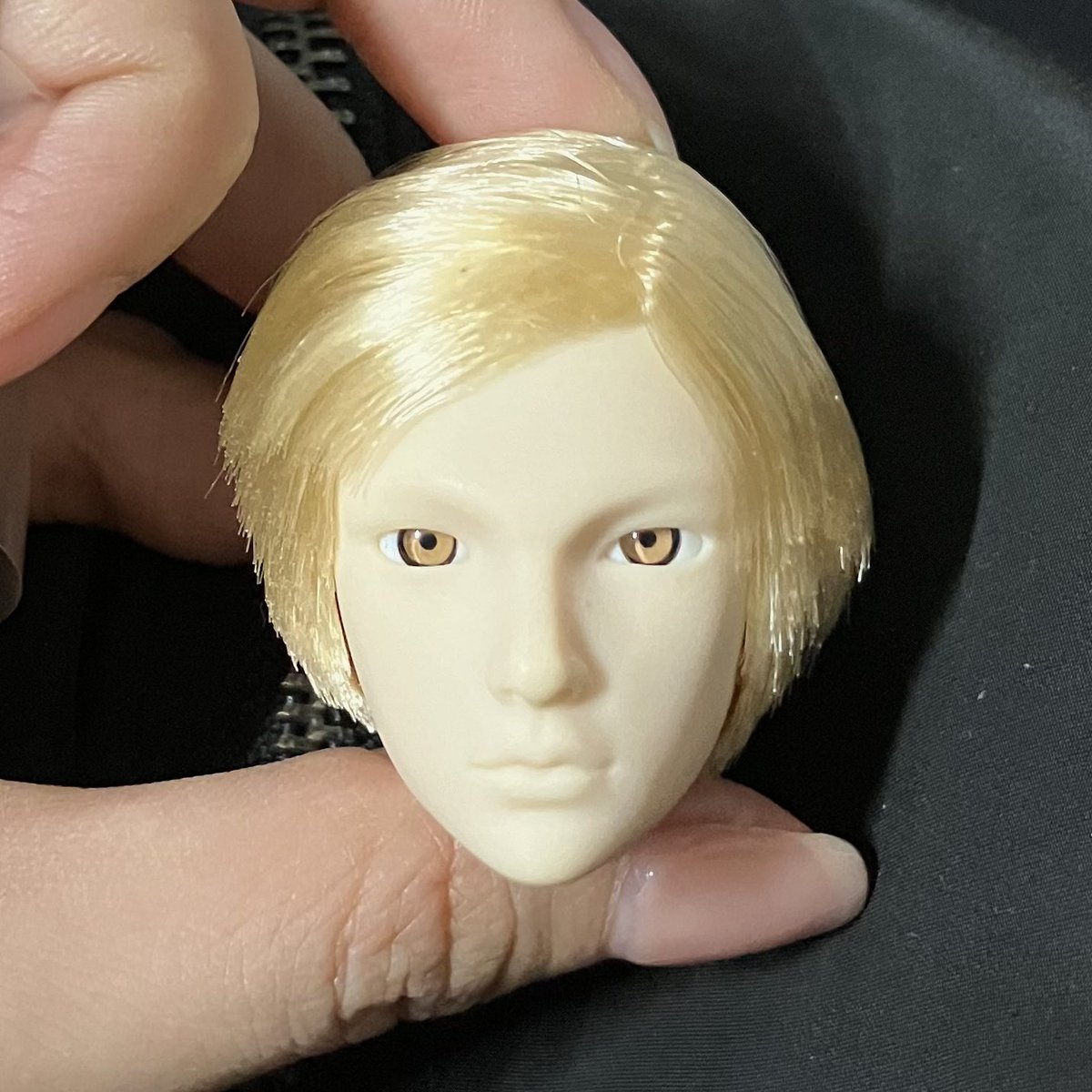 aseodoll's tweet photo. 이 헤드 모지?!!!!! https://t.co/HOWDvg3URz