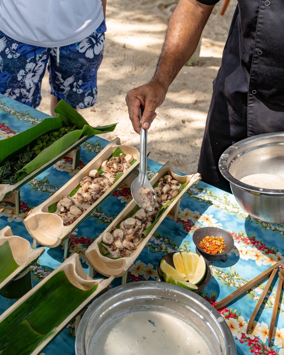 Culinary experiences at Wakaya are a journey through Fiji’s rich agricultural bounty. From fresh seafood to locally grown produce, each dish is a celebration of the island’s flavors, prepared with the highest quality ingredients.