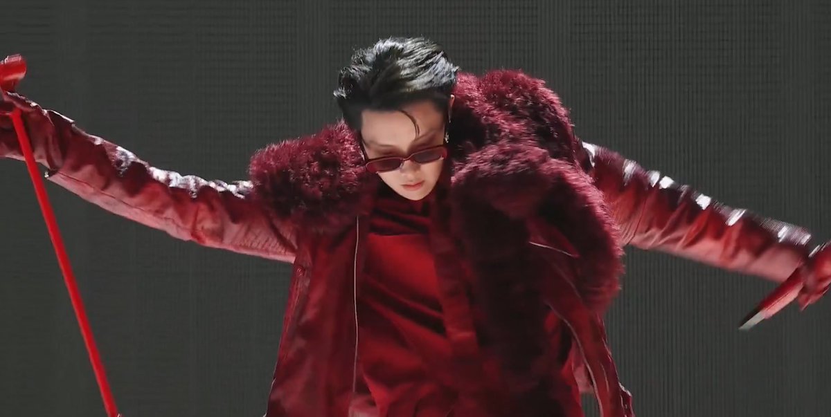 kithicdames's tweet image. #jhope’s new era in 2025 is here, &amp;amp; it’s everything we expected &amp;amp; more! 🌟 His creativity, ambition, &amp;amp; passion are unmatched. Unlike others who wait for labels to create content for them, he’s always taking charge &amp;amp; pushing boundaries. 🔥 This thread will document his every move!