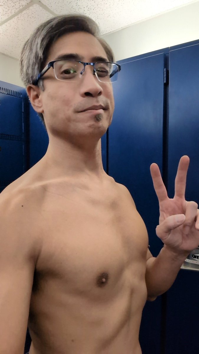 I have to make up for missing last week's Wank Wednesday. It turns out I am being forced to miss THIS week's Wank Wednesday, also.

Tomorrow (March 31), we're going to have Masturbation Monday at 3:00pm Eastern. At the end of the week (April 4), we'll do Fap Friday at a TBD time.