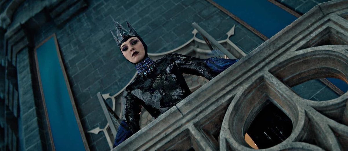 All I see is <a href="/HeatherDubrow/">Heather Dubrow</a>! Not a bad thing! 😂