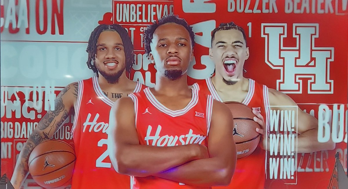 Holding Tennessee to 6 pts in 10.5 minutes of the first!! #Elite8 #MarchMadness