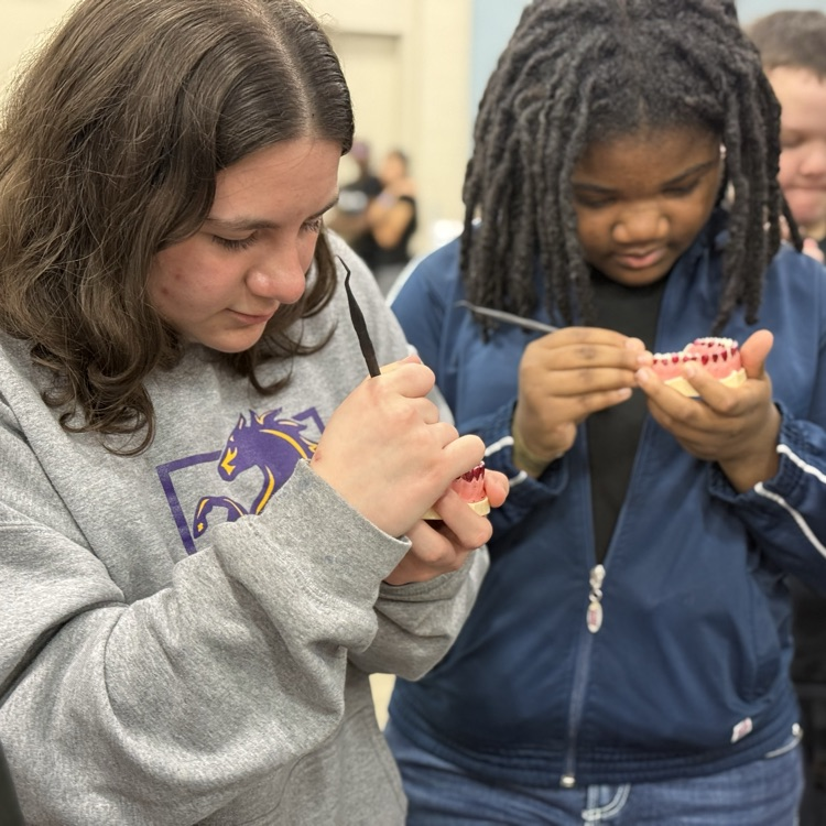 SanLee Middle School tweet media