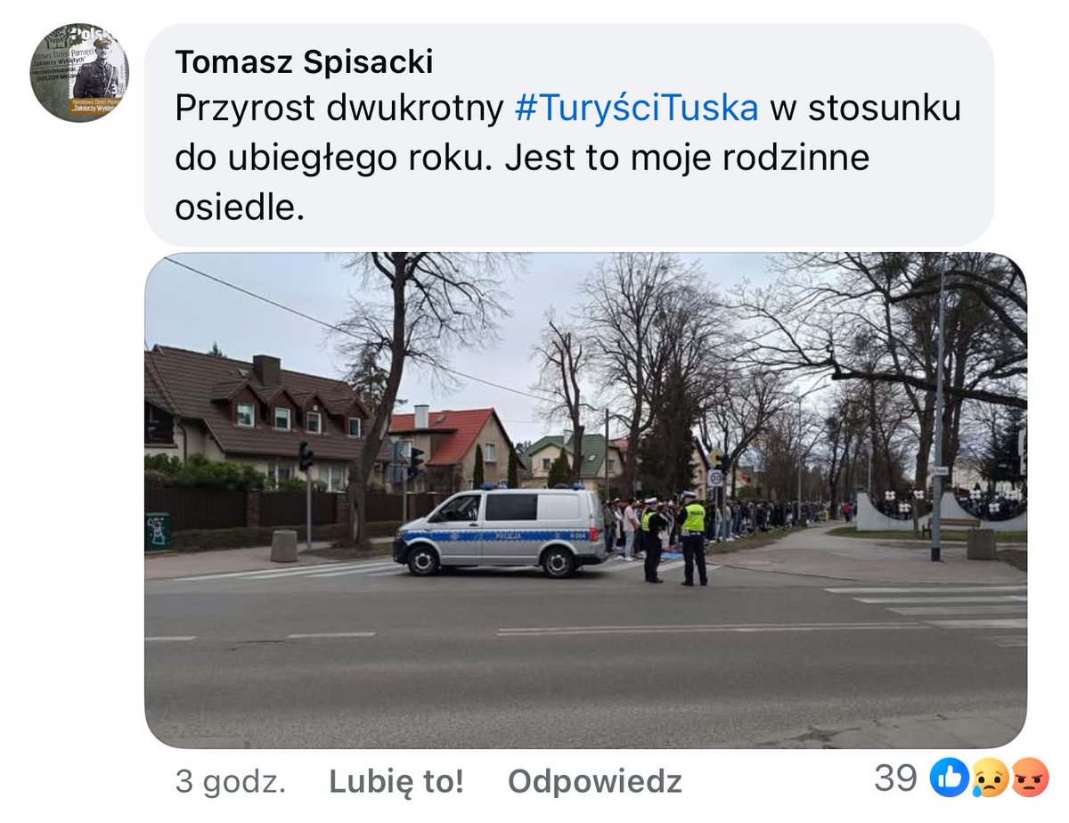 krzysztofbosak's tweet photo. W dużych polskich miastach coraz bardziej wielokulturowo. Albo nastąpił gwałtowny wzrost pobożności muzułmanów w Polsce albo jesteśmy świadkami szybkiego wzrostu ich liczebności. Więcej materiałów na @PoleConnection https://t.co/Sy7TZfTvvs