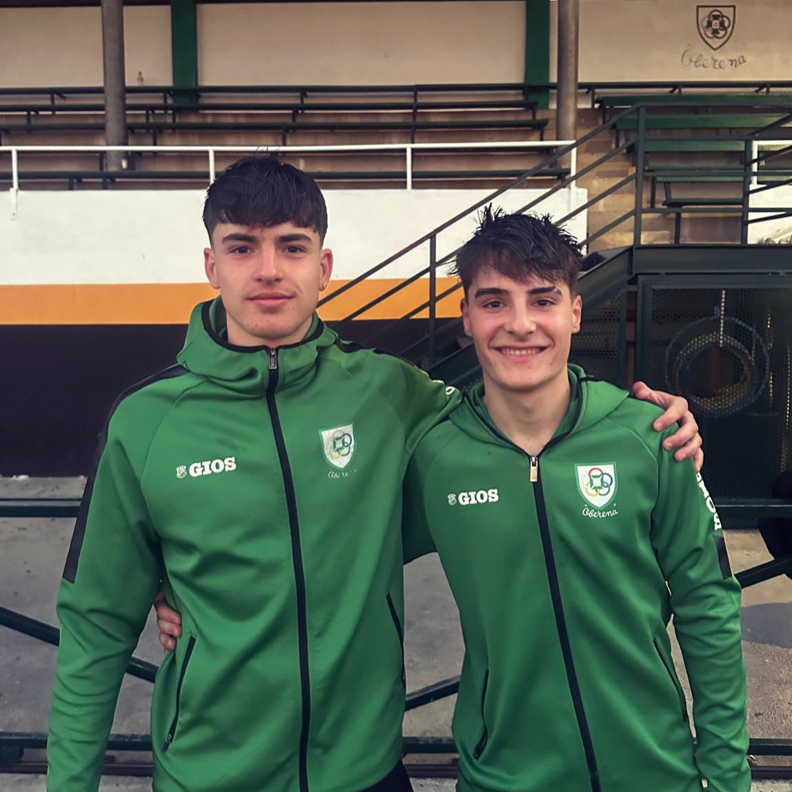 ⚽️ PITU y EGOI
💥ASCENSO A DIVISIÓN DE HONOR Y DEBUT CON EL PRIMER EQUIPO EN EL MISMO DÍA

ZORIONAK!

#AupaOberena🟢⚪️
#SoñamosDespiertos