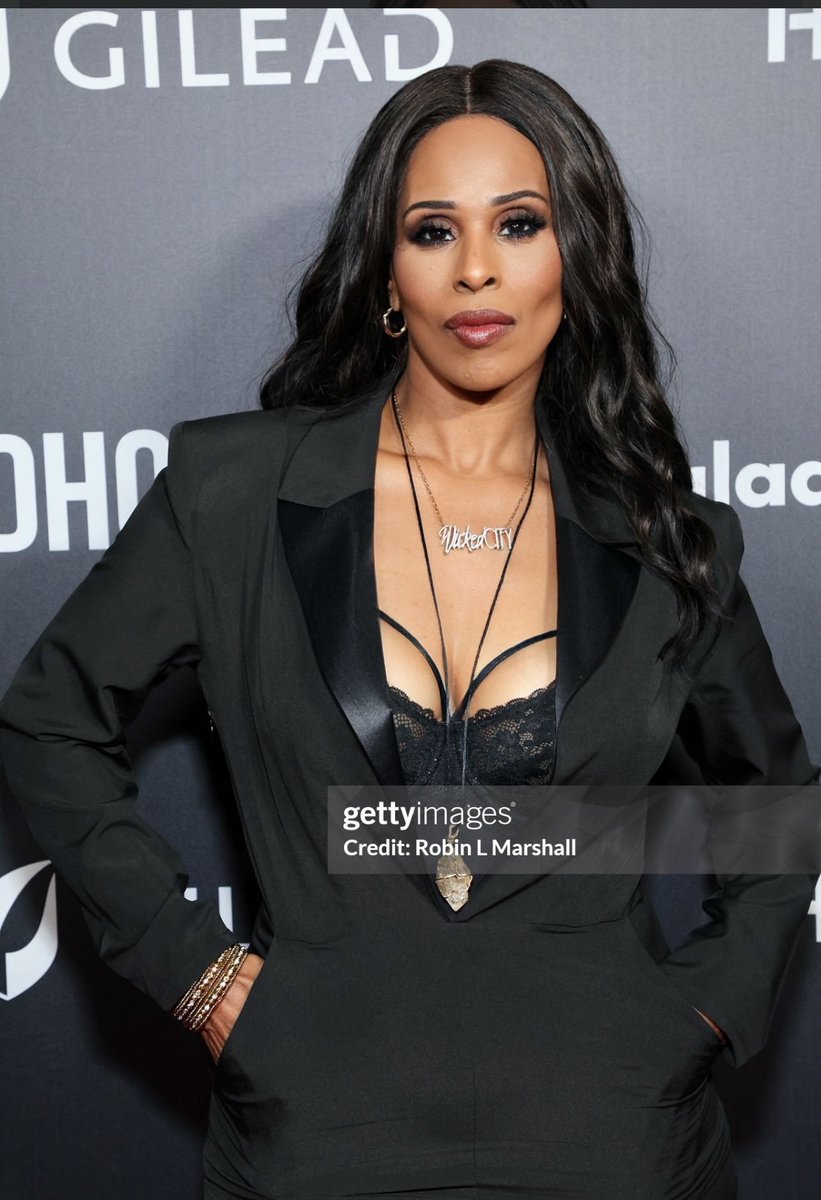 Malika Blessing tweet media