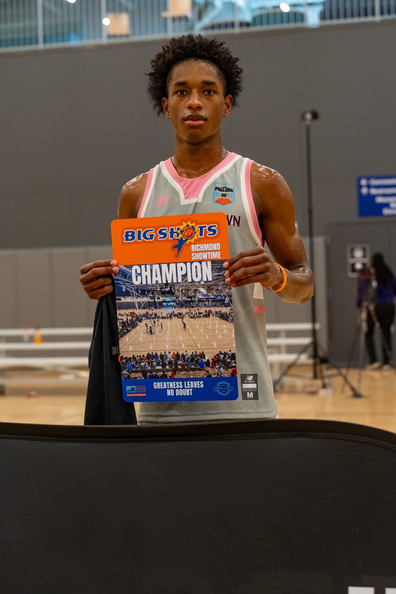 #BigShots #RichmondShowtime 

🏆17U Slam Championship🏆

Champs: Team Breakdown DMV
MVP: Phenix Card. Card led the division in scoring all weekend. 
 
Runner Up: Dream Warriors