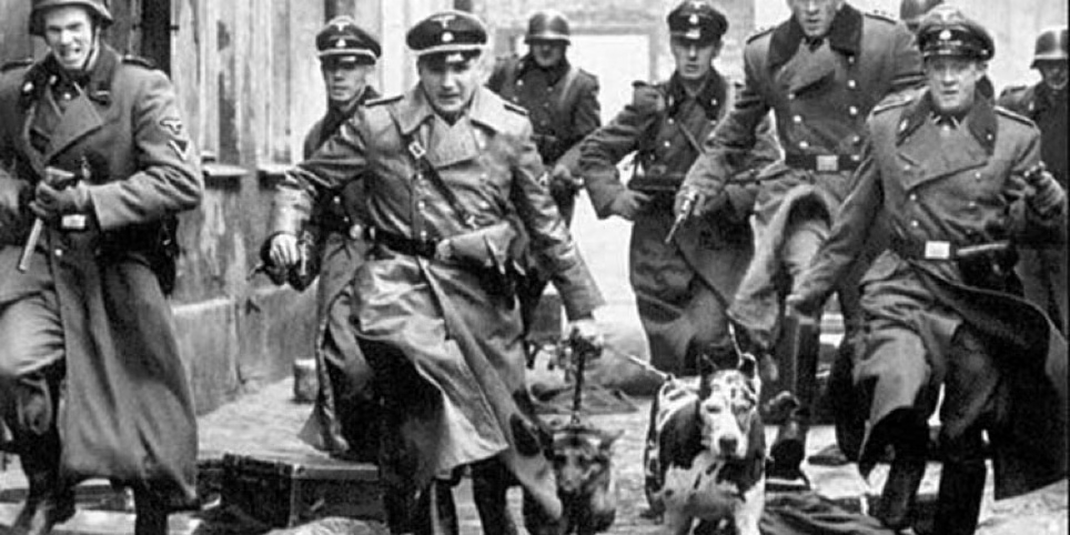 ANPIRomaPosti's tweet photo. Il #4aprile 1945 la polizia tedesca prelevò dal carcere di #Gorizia 20 partigiani italiani e sloveni catturati in varie località e li condusse a #Loqua. Dopo essere stati utilizzati in alcuni lavori di fatica furono trasferiti in periferia del paese e fucilati https://t.co/BVrahTyxku