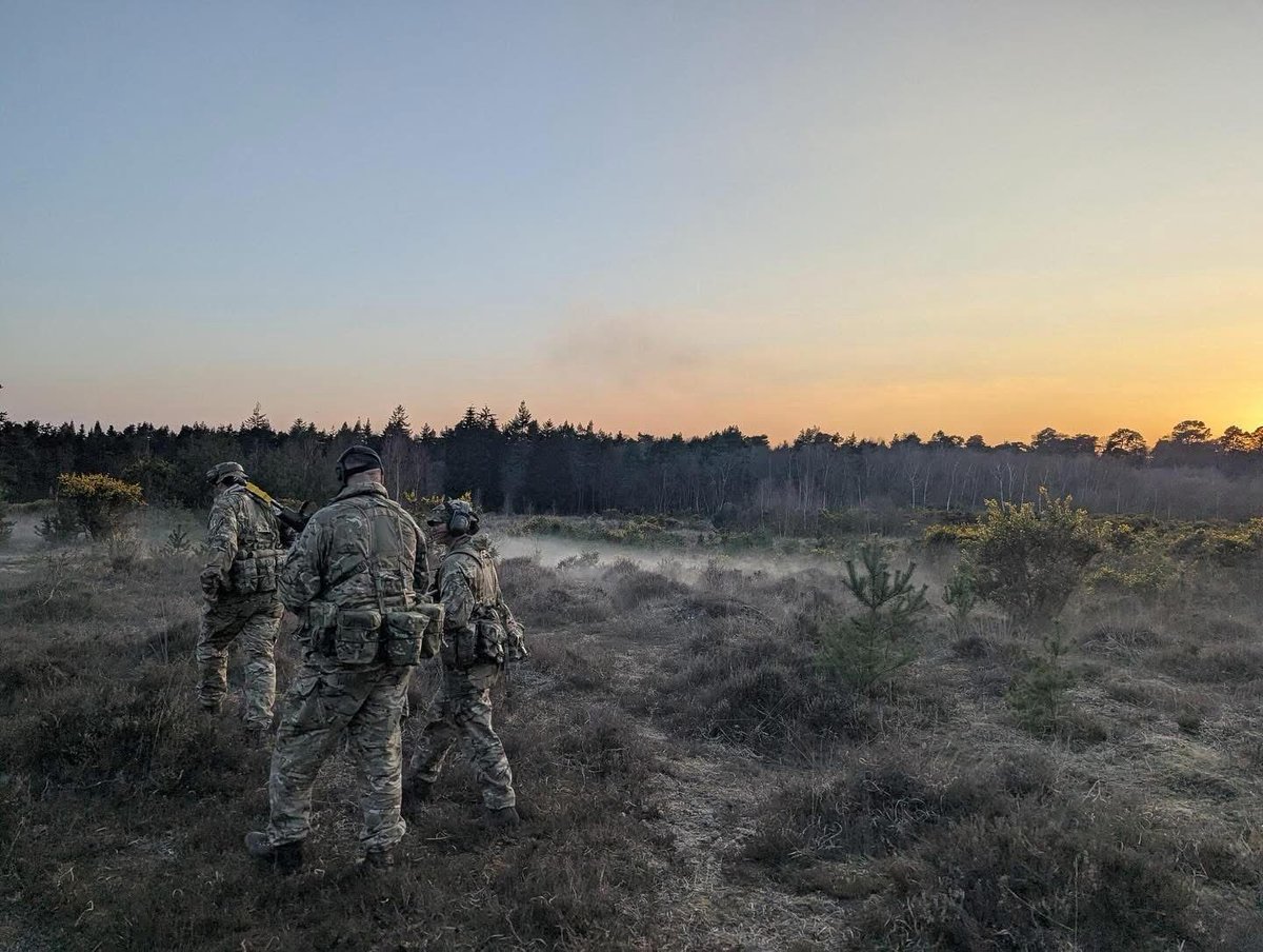 Congratulations to Flying Officer Smedley and Sergeant Baker who have recently completed their “M-qual” certification to allow them to run deployed Fieldcraft exercises using pyrotechnics and blank ammunition with the Wing Fieldcraft Team. A big well done both!