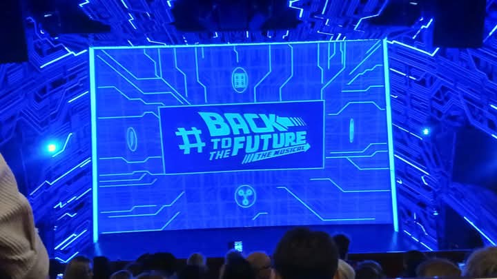 A great trip to see back to the future in London and a brilliant performance by Grace Swaby Moore flying the flag for Grimsby talent as Jennifer she was fantastic
We have trips all year apply to our courses today