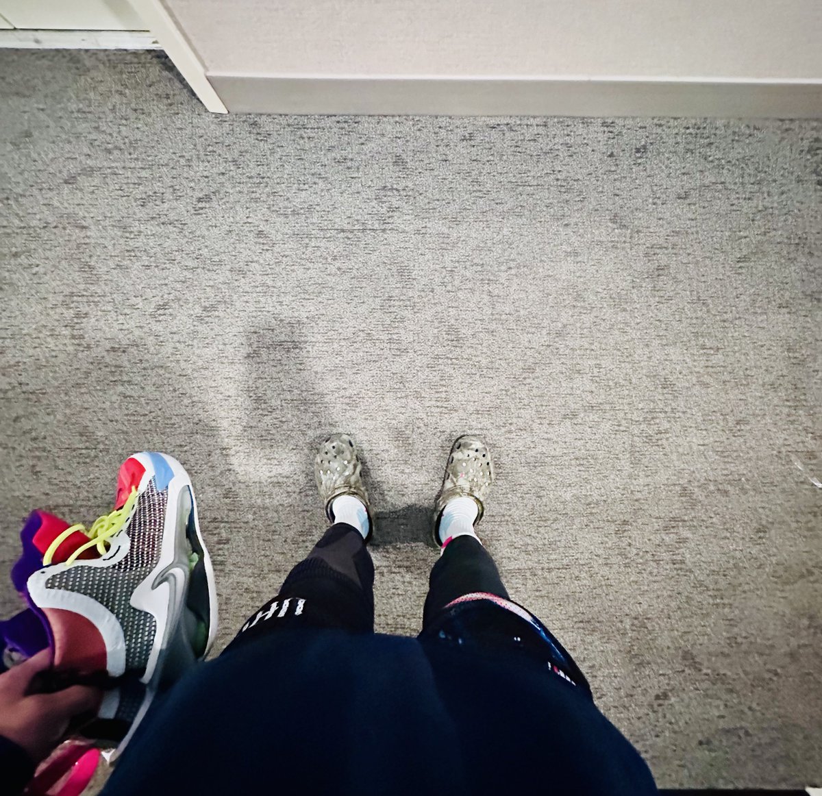 limit orders set on memes.

brb, touching grass 🌱⛹🏻‍♂️