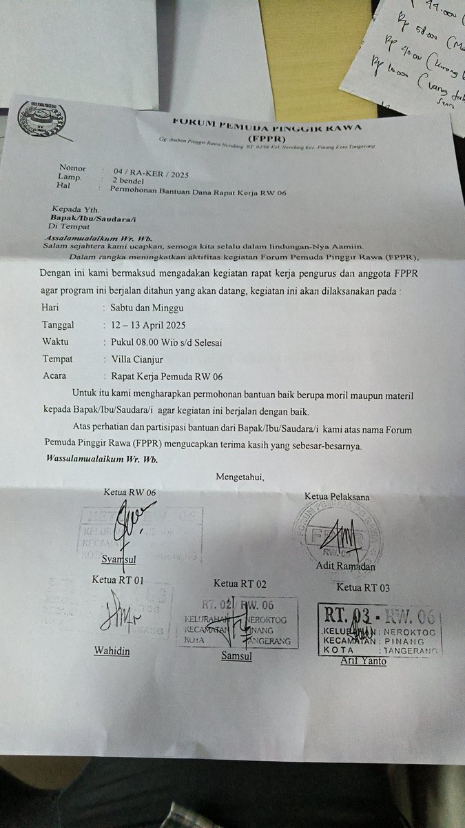 ZubairMaulana28's tweet photo. @txtdaribogor @bogorkab Ini dong lebih keren, pemuda mau jalan-jalan minta duit. https://t.co/A9483bpyPL