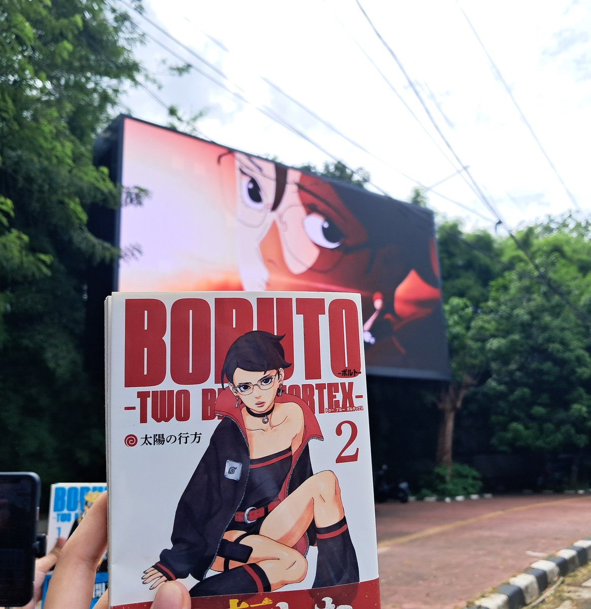 sarada_holic's tweet photo. Sarada Uchiha videotron birthday ads 🎂

Happy Birthday Sarada 🩷 it was fun yesterday to hangout together with Sarada fans 🥰 (and JJK x Tomoro coffee Megumi version was good!)

#BSAPartyWithSunset
#うちはサラダ生誕祭2025
#うちはサラダ誕生祭2025 https://t.co/TwzO24Gdqv