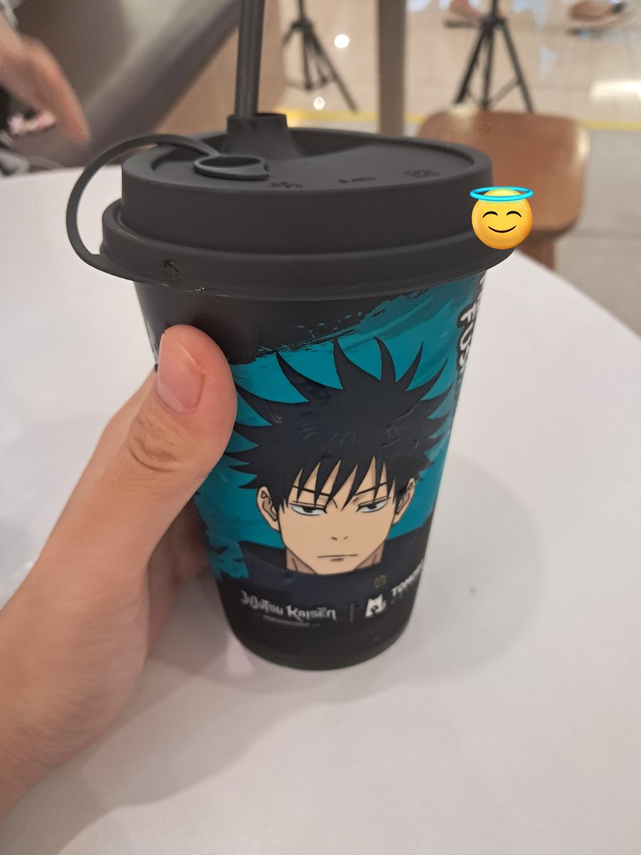 sarada_holic's tweet photo. Sarada Uchiha videotron birthday ads 🎂

Happy Birthday Sarada 🩷 it was fun yesterday to hangout together with Sarada fans 🥰 (and JJK x Tomoro coffee Megumi version was good!)

#BSAPartyWithSunset
#うちはサラダ生誕祭2025
#うちはサラダ誕生祭2025 https://t.co/TwzO24Gdqv