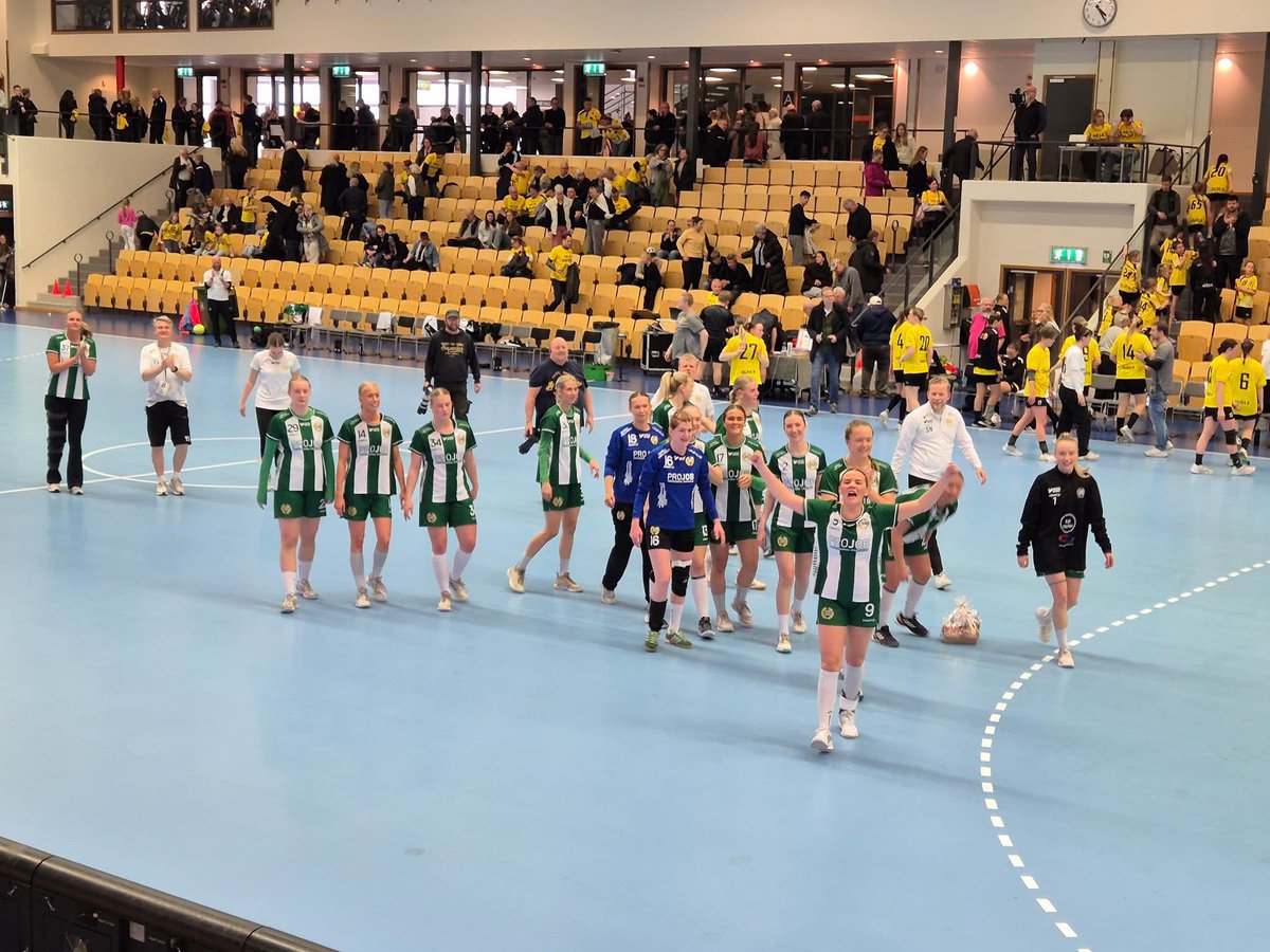 ✅SÅJA! Bajen besegrar Eslöv med 29-24 (14-9) och är vidare till slutkvalet i Allsvenskan👊 Tack <a href="/skanebajarna/">Skånebajarna</a> och tillresta för stöd 💚 Mer info kommer!