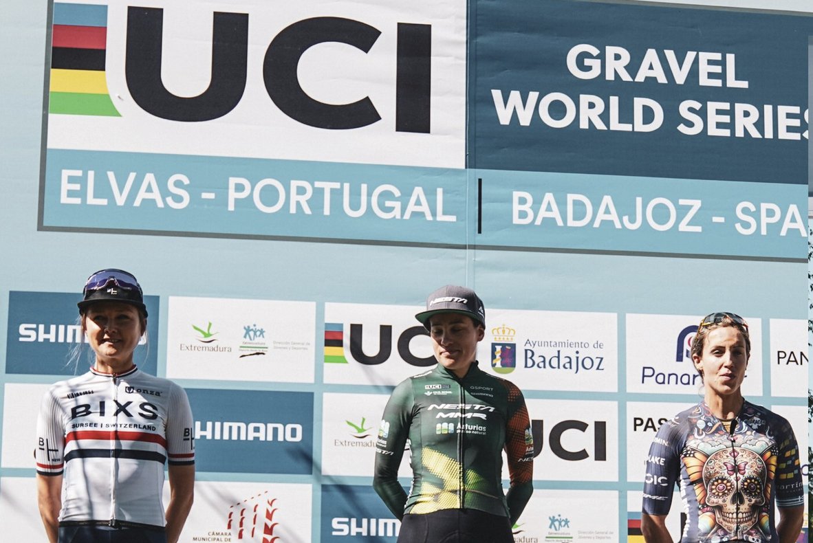 Series Mundiales gravel

Matthew Holmes y Lucía González ganan la 114 luso-española con top 10 de Aleix Espargaró

CLASIFICACIONES COMPLETAS

Foto <a href="/nestacx/">NESTA - MMR cycling team</a> 

ciclo21.com/series-mundial…