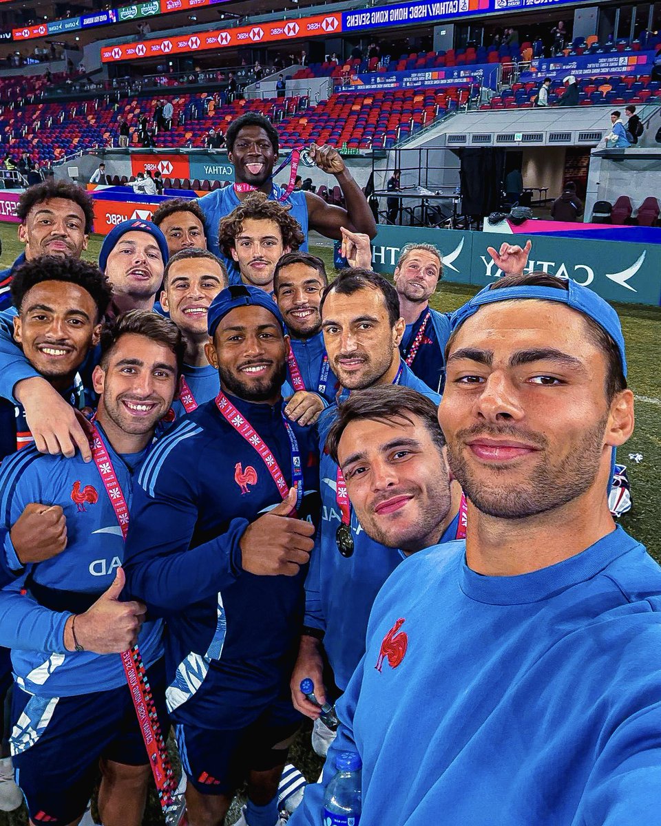 🥈💙 Une 𝟐𝐞 𝐦𝐞́𝐝𝐚𝐢𝐥𝐥𝐞 𝐝'𝐚𝐫𝐠𝐞𝐧𝐭 cette saison pour nos Bleus sur le circuit et de magnifique promesses pour la fin de saison !

✅🔥 Ils sont d'ailleurs qualifiés pour les finales à Los Angeles ! 

🔜 Rendez-vous le week-end prochain à Singapour !

Bravo les