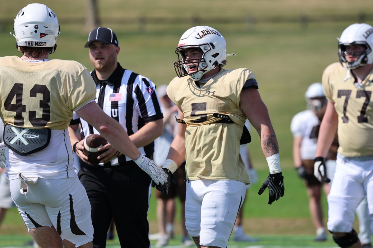 🏈☀️ Out of the morning darkness and into the Saturday sunlight!

#GoLehigh #TheNest