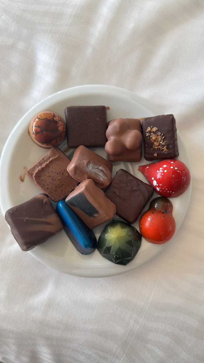 Merhaba

Bayramımız mübarek olsun.
Sağlık afiyet temenni ederim.
Allah-u teala sevdiklerinin hatırına hepimizi affetsin inşallah.

Dua eder dua talep ederim.