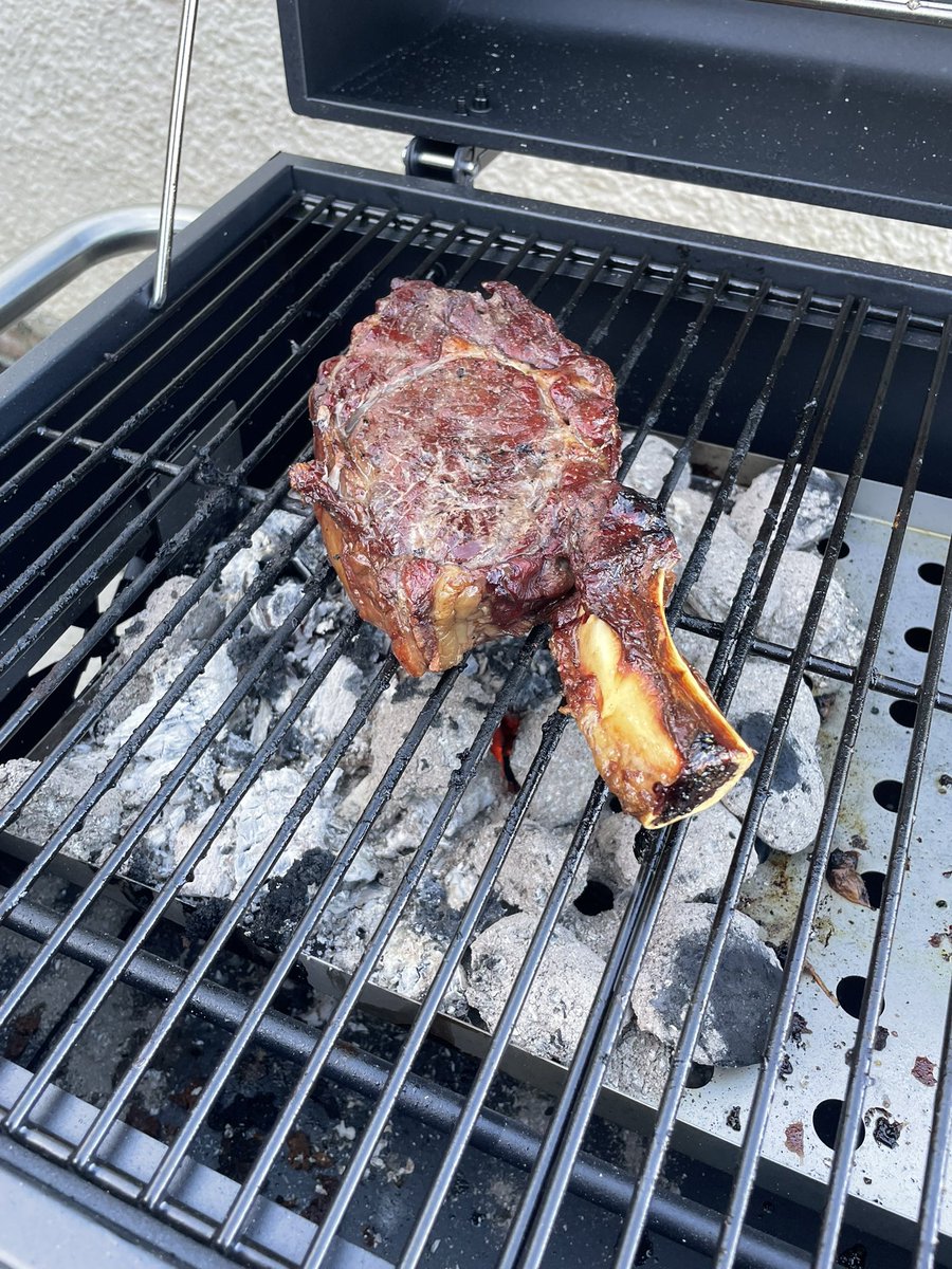 First reverse sear of the year. <a href="/jayclark0106/">Jason Clark 🏉📸🏴󠁧󠁢󠁷󠁬󠁳󠁿</a> what’s the verdict?