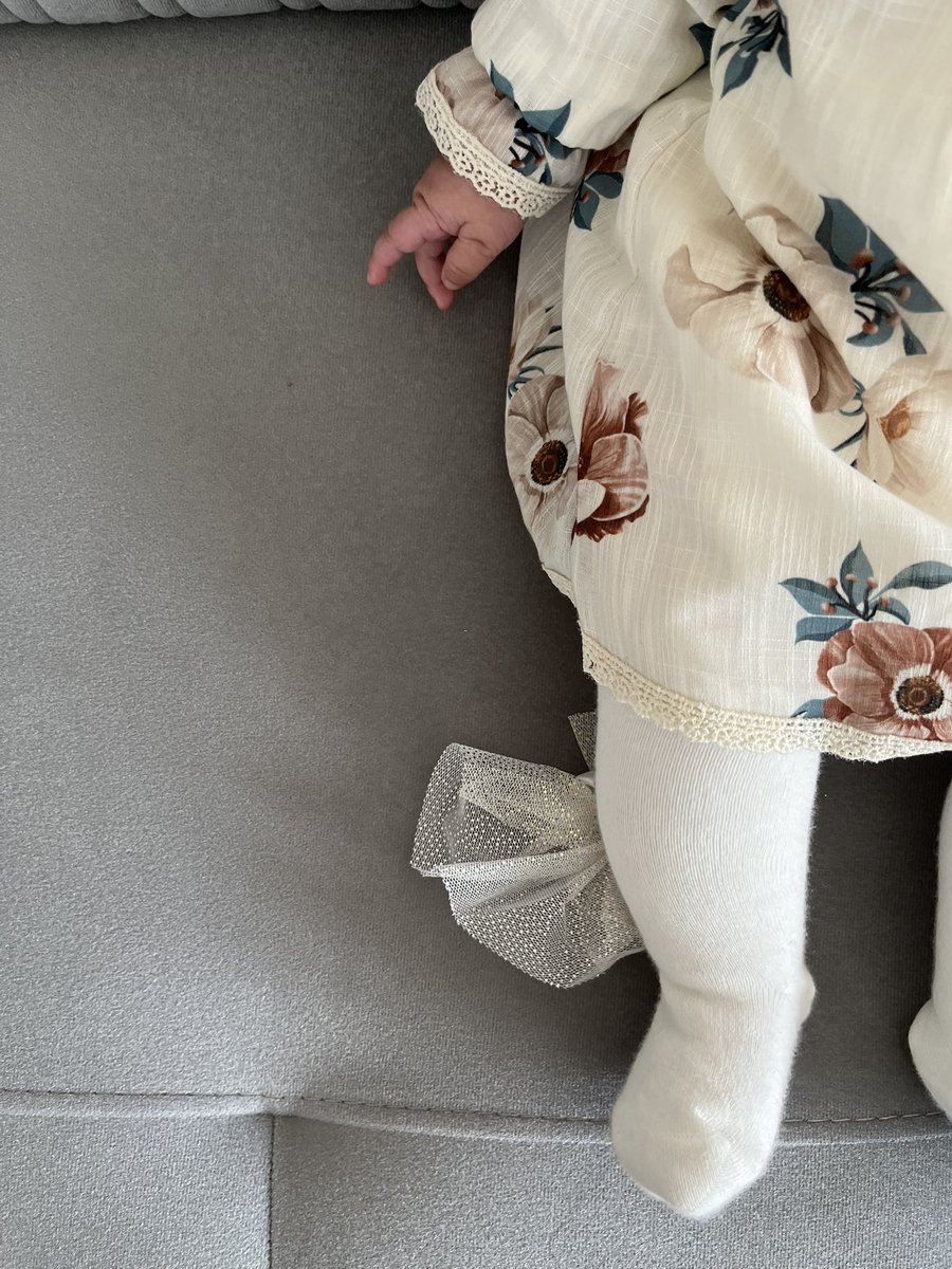 “Güzeller bayram günü süslenir
Seninse bayramları süsler yüzün..🤍”

-İlk Bayram..🥹💝