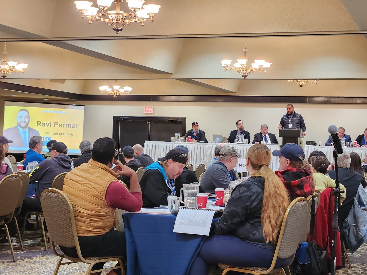 Thank-you <a href="/rparmar_BC/">Ravi Parmar</a> for coming to the USW 1-2017 ADM, for showing up and demonstrating that you are listening to forest workers, taking action to stabilize &amp; grow this important sector #bcpoli <a href="/USWDistrict3/">USW District 3</a>