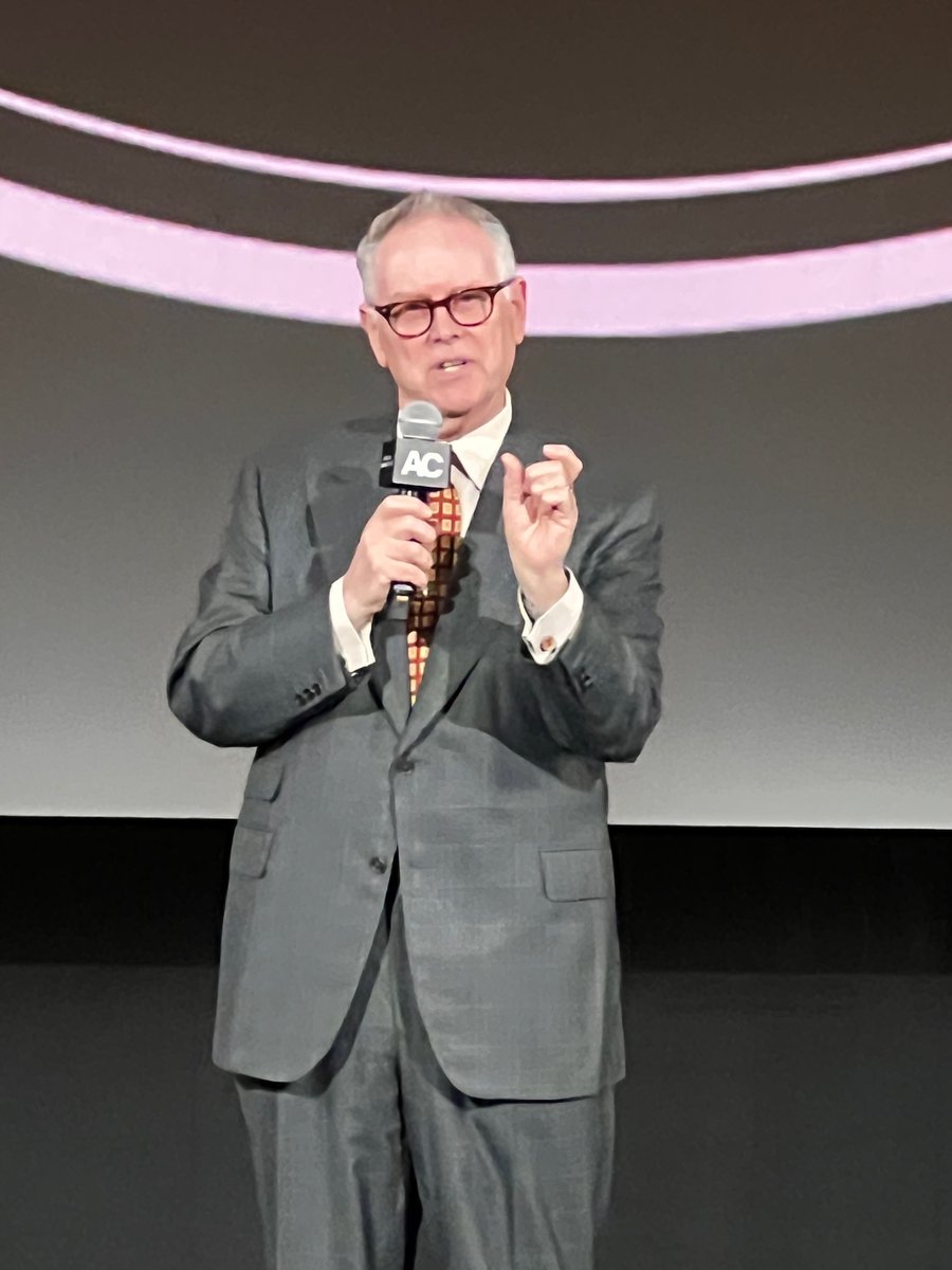 ECrowens's tweet photo. #filmfestival #noirfilms #noircity #noircityfilmfestival #Hollywood #egyptiantheater #eddiemuller #noiralley #TCM #turnerclassicmovies https://t.co/jIOCnLBOX9