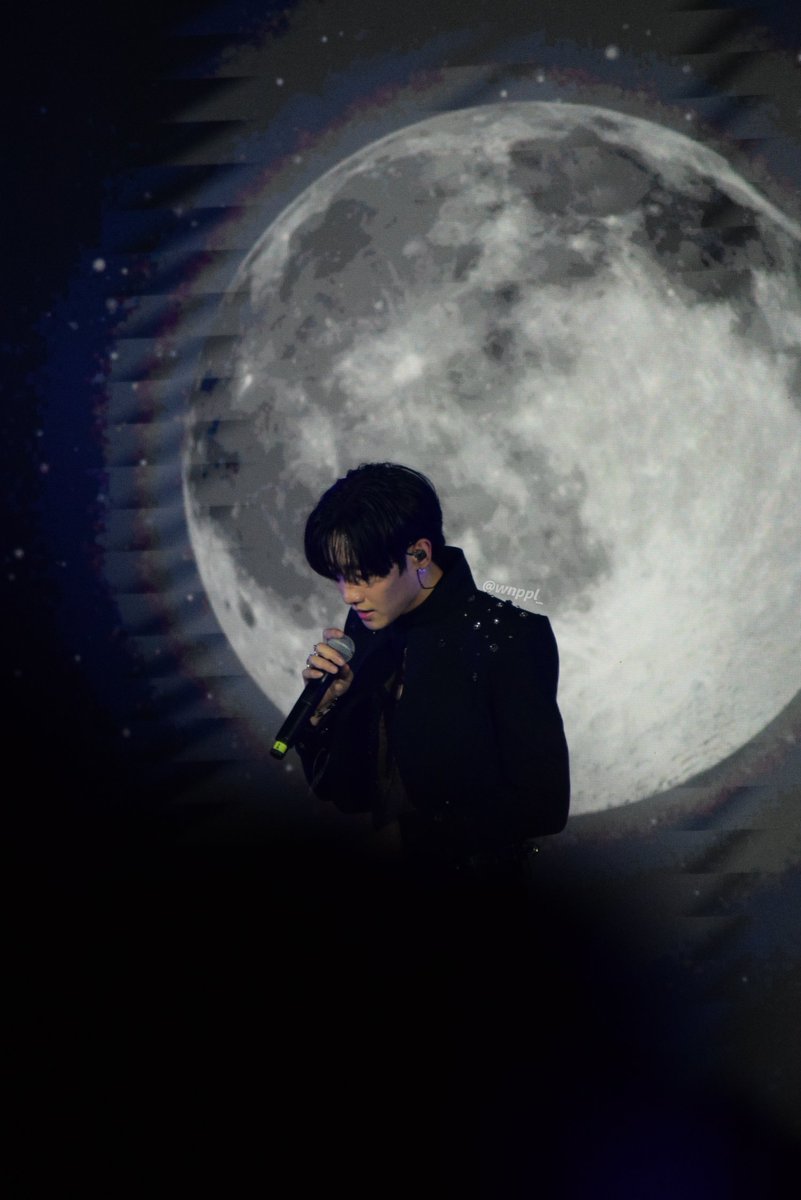 wnppl_'s tweet photo. #MarkSiwatIntothedeepFanParty https://t.co/l2Z6UMqML9
