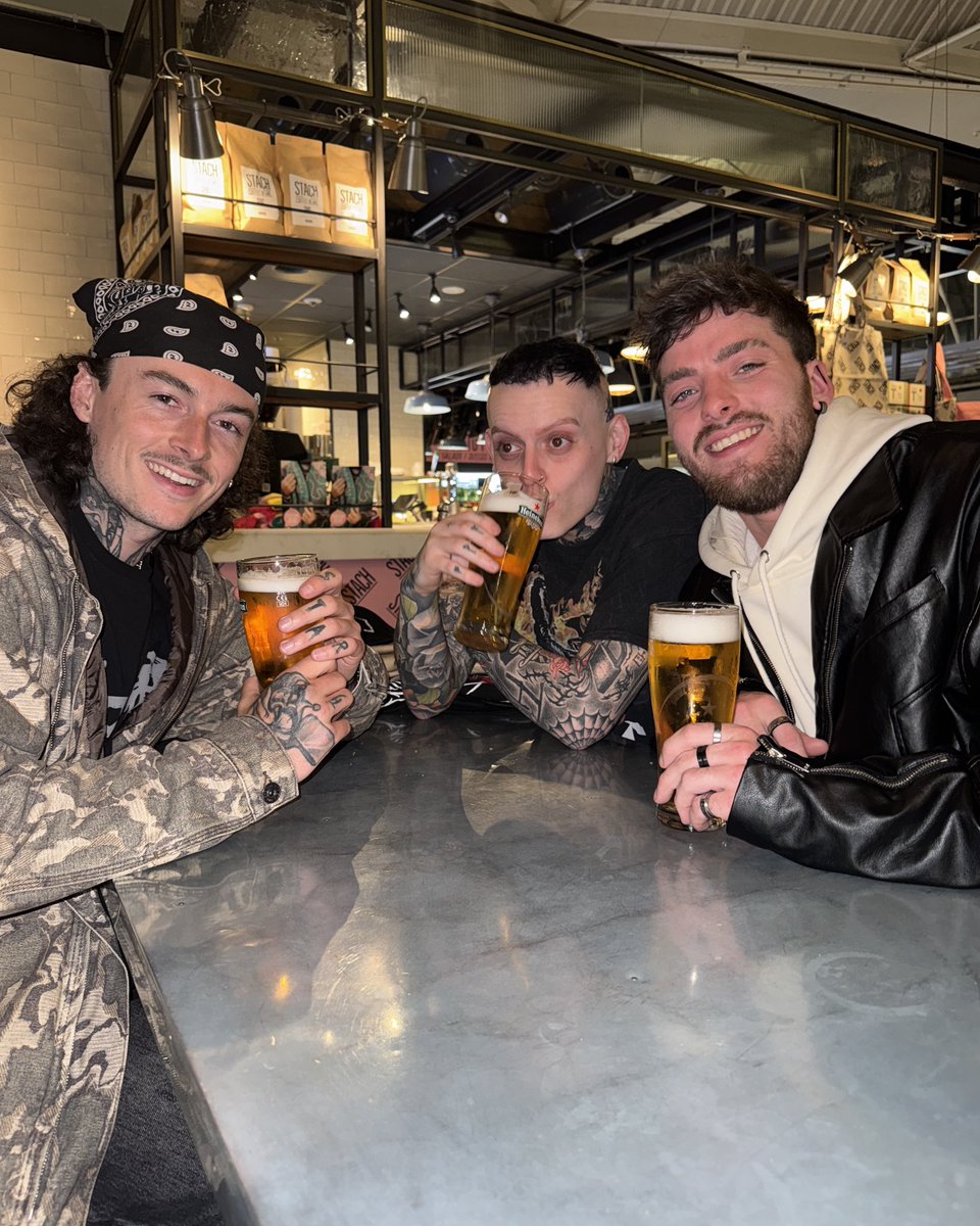 24 HOURS IN ROTTERDAM 😇🍻