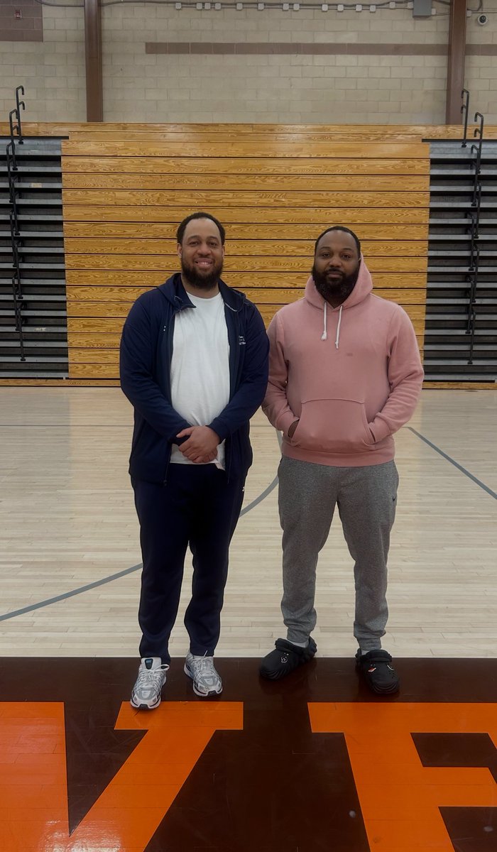 Weequahic Indians Basketball (@weequahic_mbb) on Twitter photo Thanks to <a href="/ccm_basketball/">CCM Basketball</a> for showing up and checking out our strength & conditioning workout. Thanks to <a href="/ccm_basketball/">CCM Basketball</a> for showing up and checking out our strength & conditioning workout.