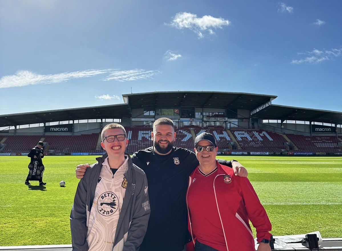Dale Webb (@d6ale) on Twitter photo Big Jay’s 50k in 30 Days!
Please help me & <a href="/LukeSaunde1572/">Luke Saunders</a> support our friend James with his push to raise funds & awareness for <a href="/MensMindsMatter/">Men’s Minds Matter</a> by running 50K in 30 days during April 🏃🏻♂️
localgiving.org/fundraising/Bi… #WxmAFC
Find James on IG instagram.com/jab911180?igsh… Big Jay’s 50k in 30 Days!
Please help me & <a href="/LukeSaunde1572/">Luke Saunders</a> support our friend James with his push to raise funds & awareness for <a href="/MensMindsMatter/">Men’s Minds Matter</a> by running 50K in 30 days during April 🏃🏻♂️
localgiving.org/fundraising/Bi… #WxmAFC
Find James on IG instagram.com/jab911180?igsh…
