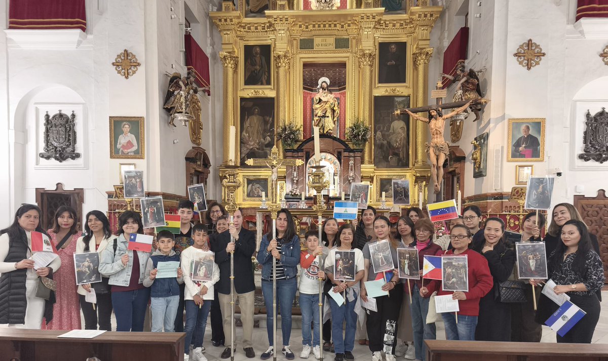 iglsrsanjose's tweet photo. Algunos momentos del Vía Crucis Internacional celebrado en la Iglesia del Señor San José 

#Víacrucis #viacrucisinternacional #iglesiadelseñorsanjosé https://t.co/eScZ6iKyjk