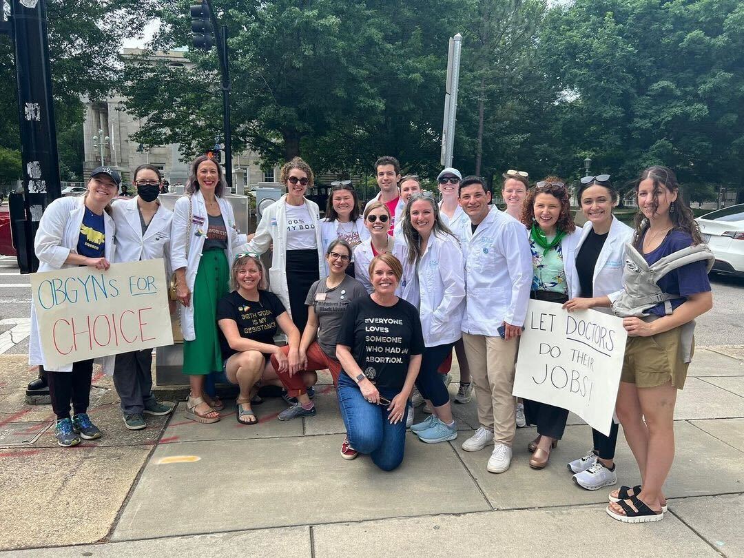Happy #NationalDoctorsDay! 🌟 We celebrate the wonderful doctors and soon-to-be doctors who dedicate their lives to keeping the community healthy and safe. 

Thank you for your ongoing commitment to advancing medical education!

📷: University of North Carolina School of Medicine