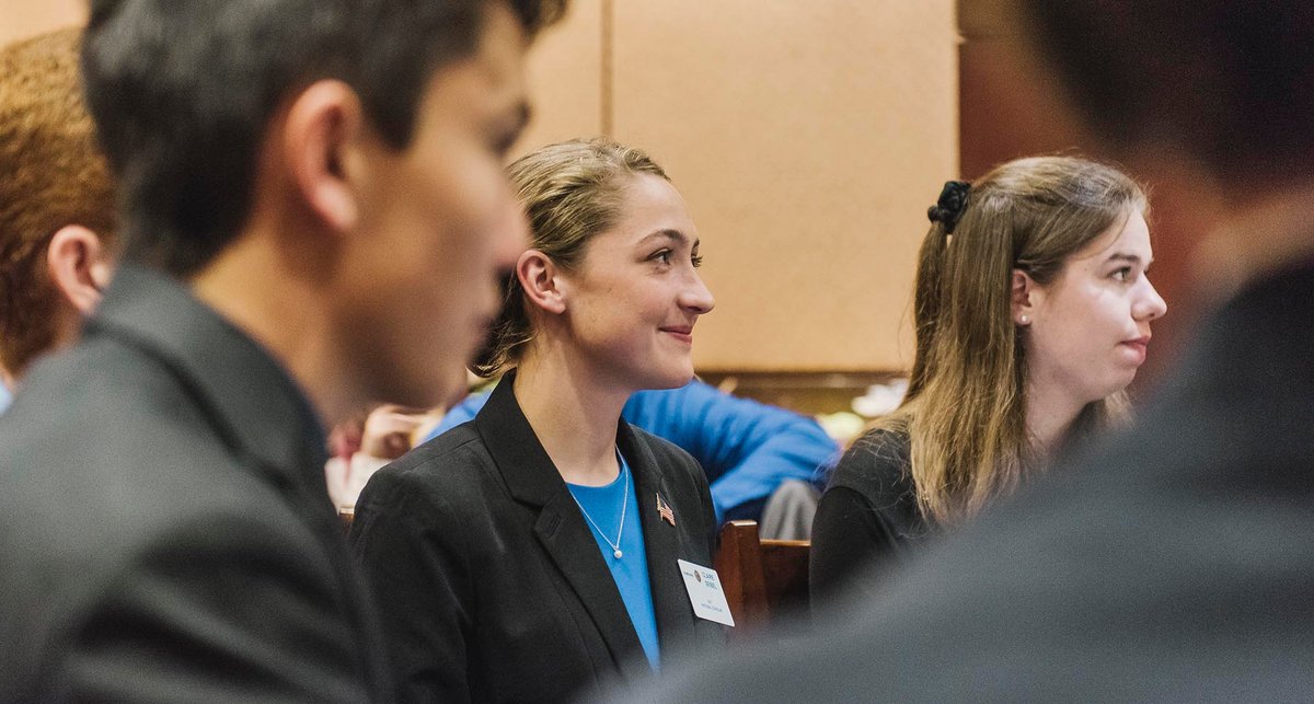 AmericanLegion's tweet photo. If you are a high school junior who will be attending an American Legion Boys State or @ALAforVeterans Girls State program this summer, you may be eligible for up to $10000 thru the @SamsungUS American Legion #Scholarship. https://t.co/5SXHQjFkHQ #Scholarships https://t.co/CNLZ90nGlW