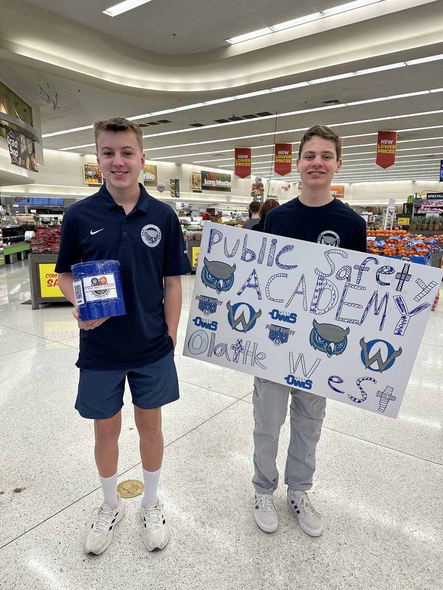 Kayla South (@mrssouth232) on Twitter photo Come get your groceries sacked by the <a href="/OWPSAcademy/">Olathe West Public Safety Academy</a> at Hyvee & 119th. The Public Safety Academy will be here from 11-4 today. Come get your groceries sacked by the <a href="/OWPSAcademy/">Olathe West Public Safety Academy</a> at Hyvee & 119th. The Public Safety Academy will be here from 11-4 today.