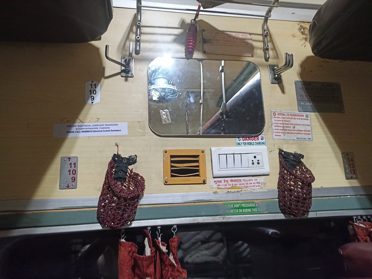 SushilMeher92's tweet photo. Only one mobile charging point available for 6 passengers in B1 coach of train no. 18515. Need to set up more charging points on an urgent basis in all coaches of 3A. Passengers are facing problems. My PNR No.6150519447 @RailwaySeva @RailMinIndia https://t.co/fBjRm31J5k
