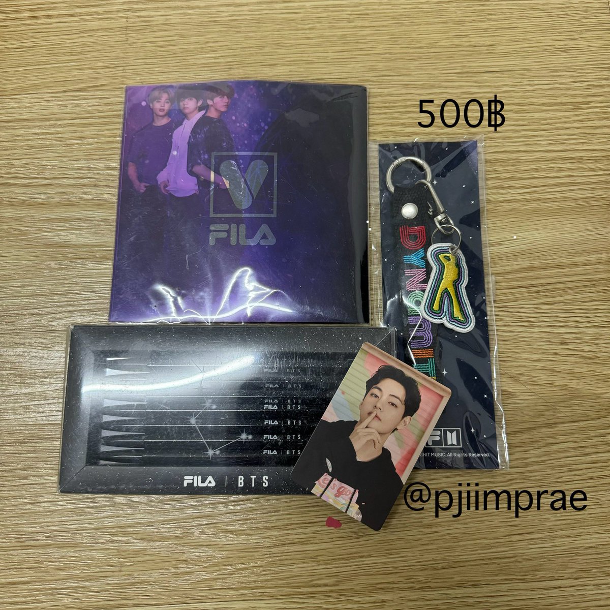 pjiimprae's tweet photo. ปล่อยของสะสม 
✅ของครบ
✅ไม่เคยแกะของด้านใน
✅การ์ดพี่แท
✅พร้อมถ่ายรูปส่งหลักฐานเพิ่มเติม
ลดได้อีก
ค่าส่ง 50฿ #ตลาดนัดบังทัน #ตลาดนัดบีทีเอส #ตลาดนัดBTS #ตลาดนัดBT21 ตามหา https://t.co/kmHJwiuDTo