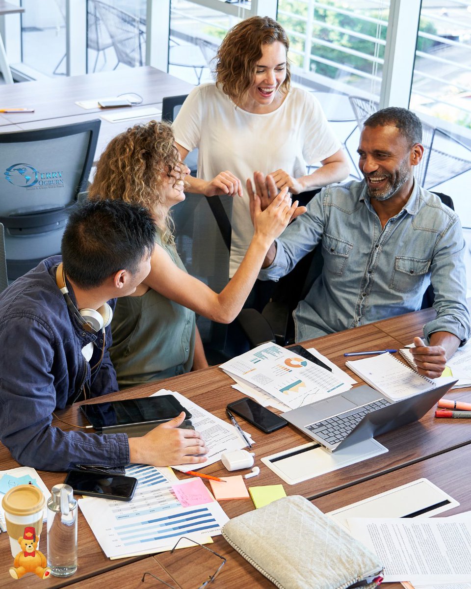 TerryOgburn's tweet photo. Learning is always better when you’re having fun with the team! Growing, bonding, and leveling up together. 🚀💡 #Teamwork #LearnAndGrow #FunWithTheTeam https://t.co/bLeTYZdFu7